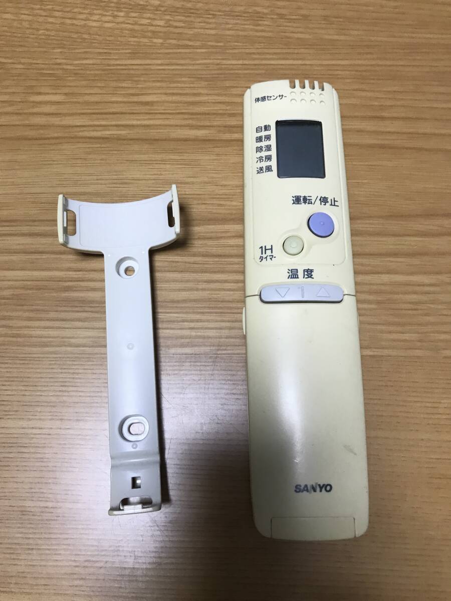 【送料無料】中古 三洋エアコン リモコン RCS-ZP1拍卖