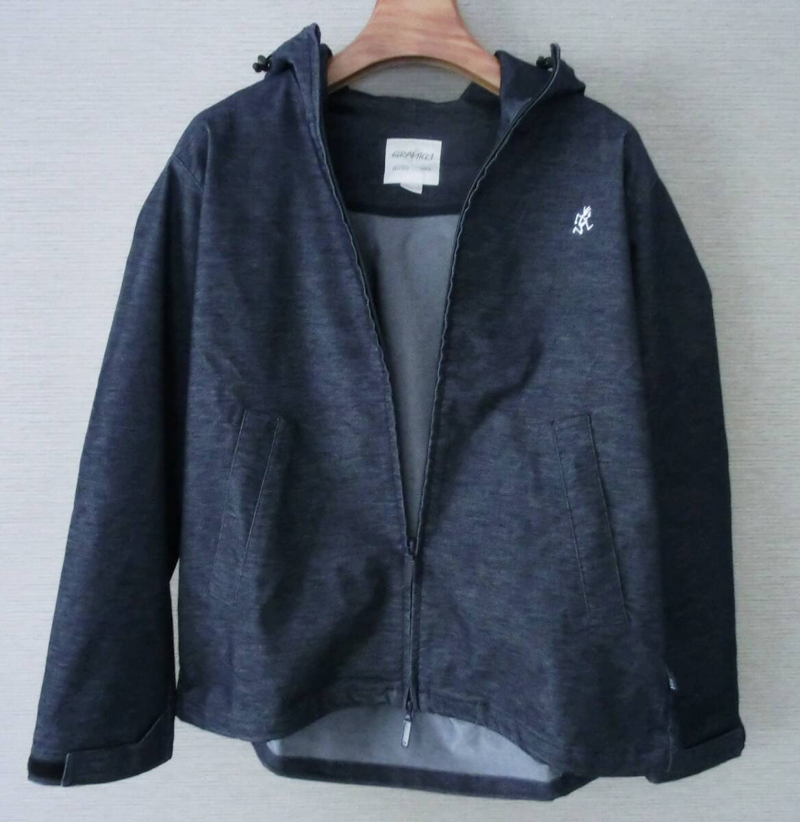 美品 GRAMICCI グラミチ パーカー S ネイビー グラミチ ジャケット拍卖