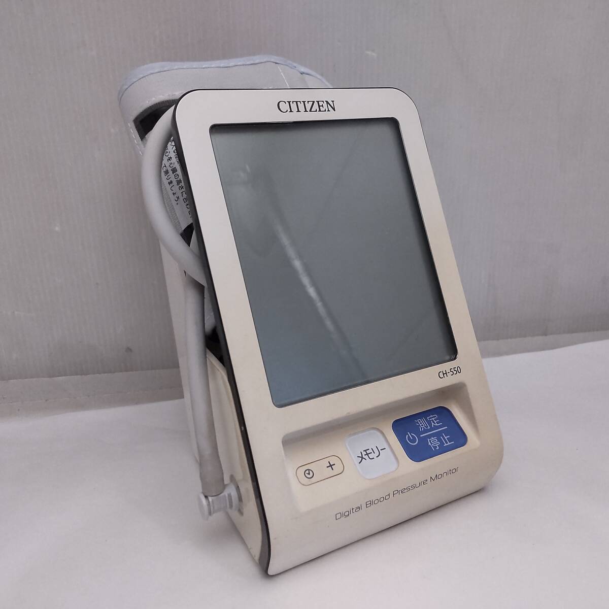 Y100809■簡易動作確認済 CITIZEN シチズン 上腕式血圧計 CH-550 乾電池式 電子血圧計■拍卖
