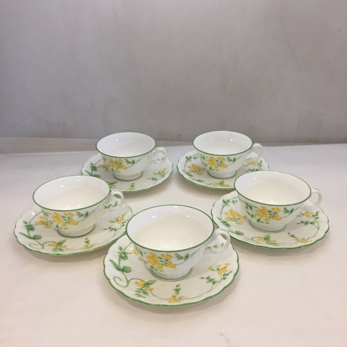 F102103◎ノリタケ Noritake カップ&ソーサー 5客 スタジオコレクション カップ口径約9.5㎝×高さ約5.5㎝◎ 拍卖