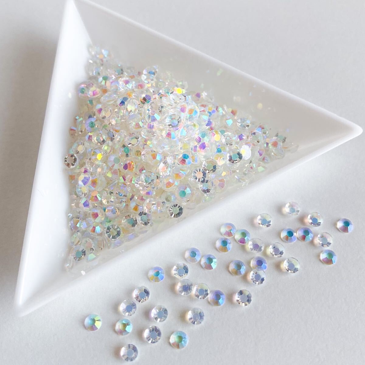 【AB クリア】 透明 クリア ラインストーン 平底 3mm 5g クリスタル レジン ネイルパーツ シェイカー 封入 デコパーツ ハンドメイド拍卖