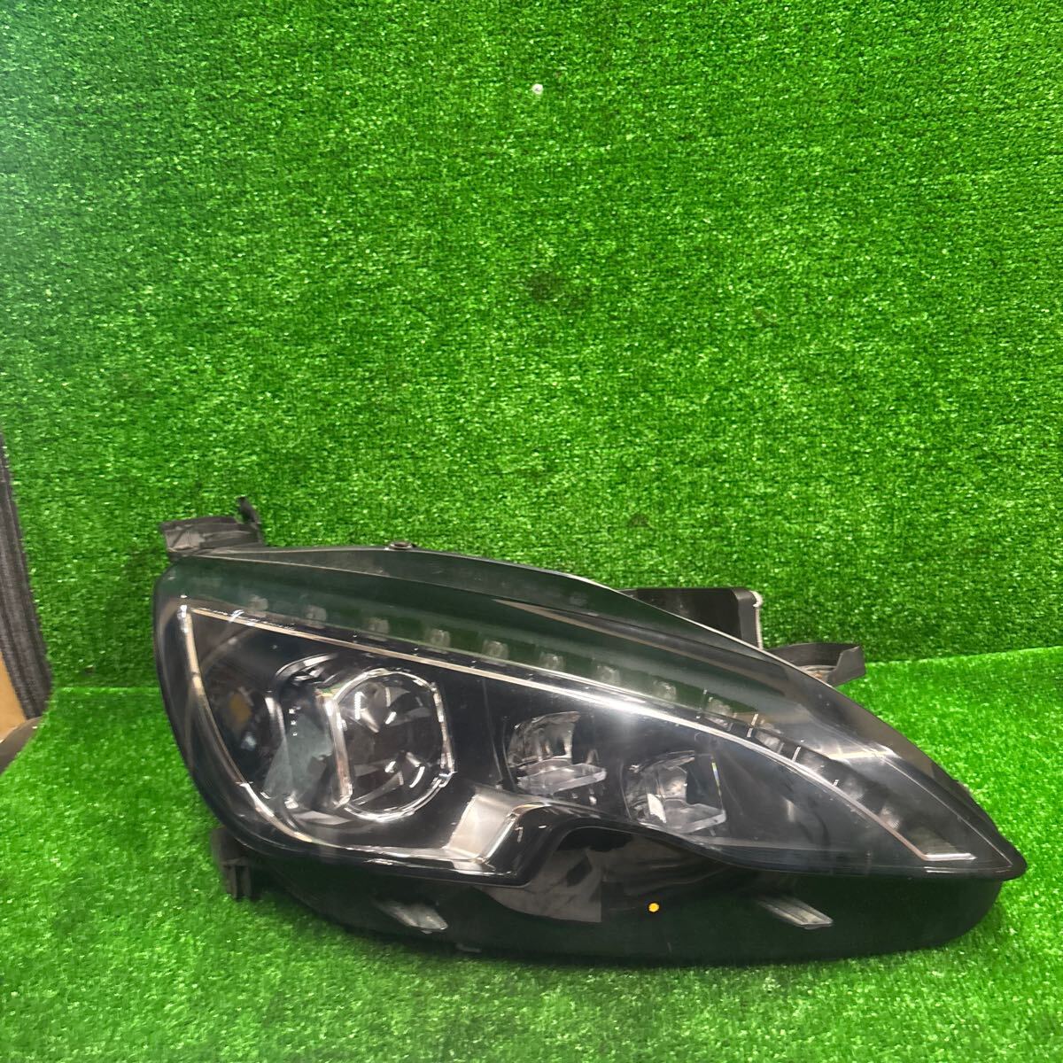 T9BH01 プジョー308 右ヘッドランプASSY 24-2拍卖