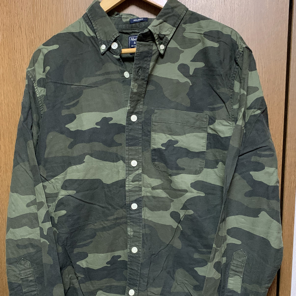 L【Abercrombie & Fitch|長袖BDシャツ】 アバクロンビー&フィッチ 迷彩 カモフラージュ 長袖シャツ ボタンダウン 拍卖
