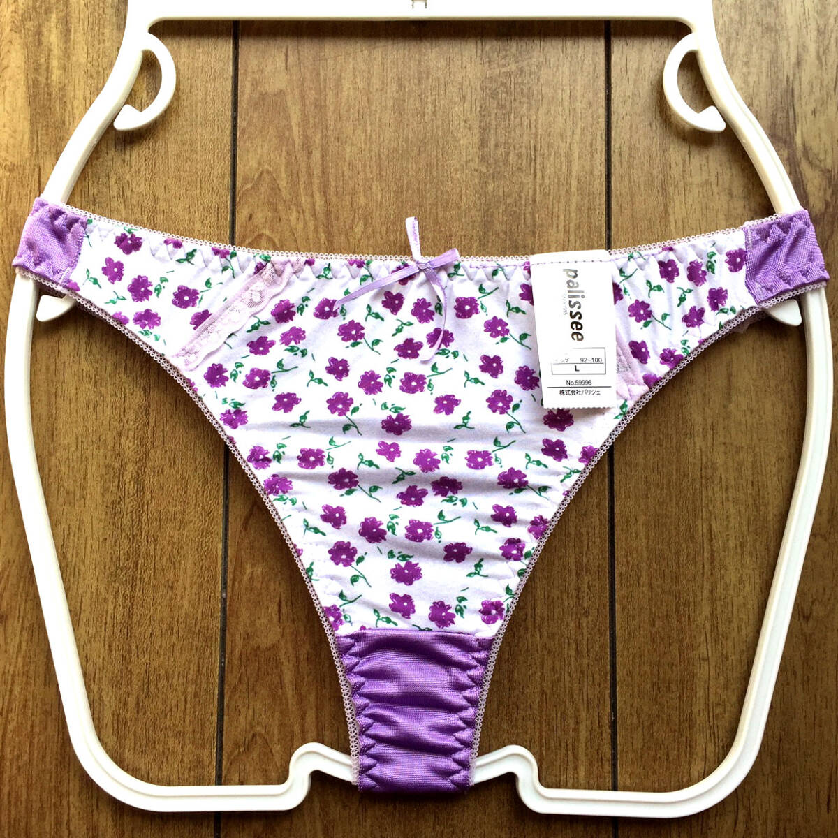 新品・未使用♪【パリシェ】紫のお花たちがめちゃ可愛い♪ガーリーチャーミングなTバック/パープル/L★パンティ/ショーツ/レディース下着拍卖