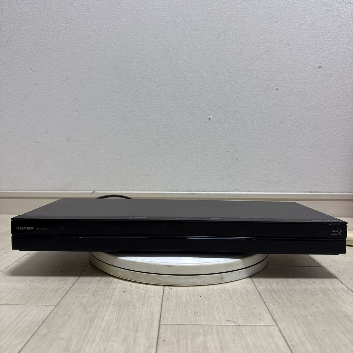 SHARP ブルーレイディスクレコーダーBD-NS520 18年製 通電確認のみ拍卖