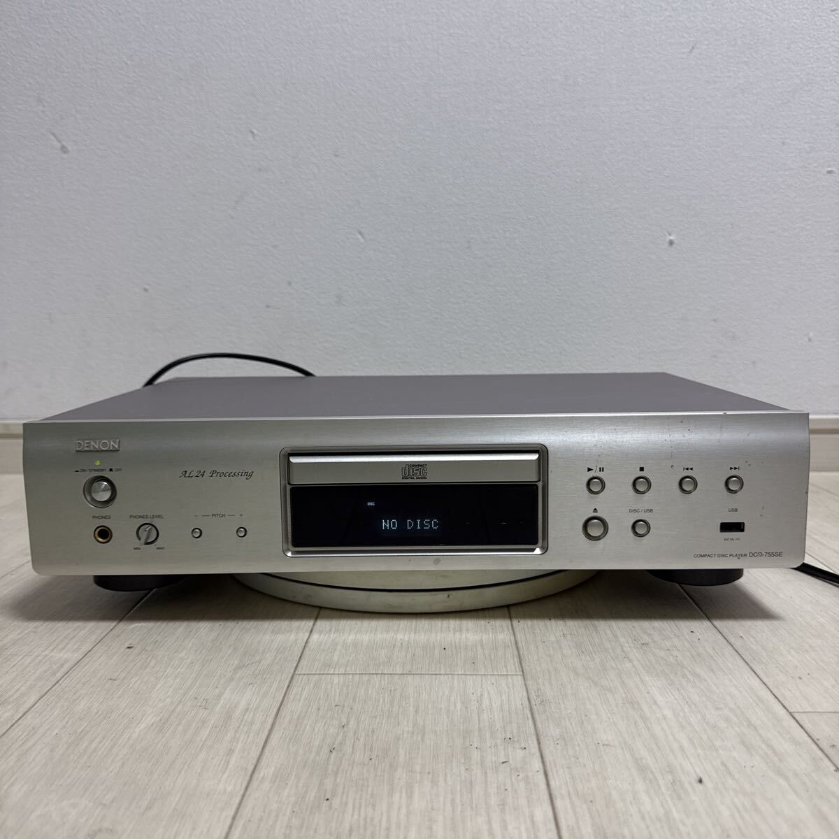 DENON デノン CDプレーヤーDCD-755SE 通電確認のみ拍卖