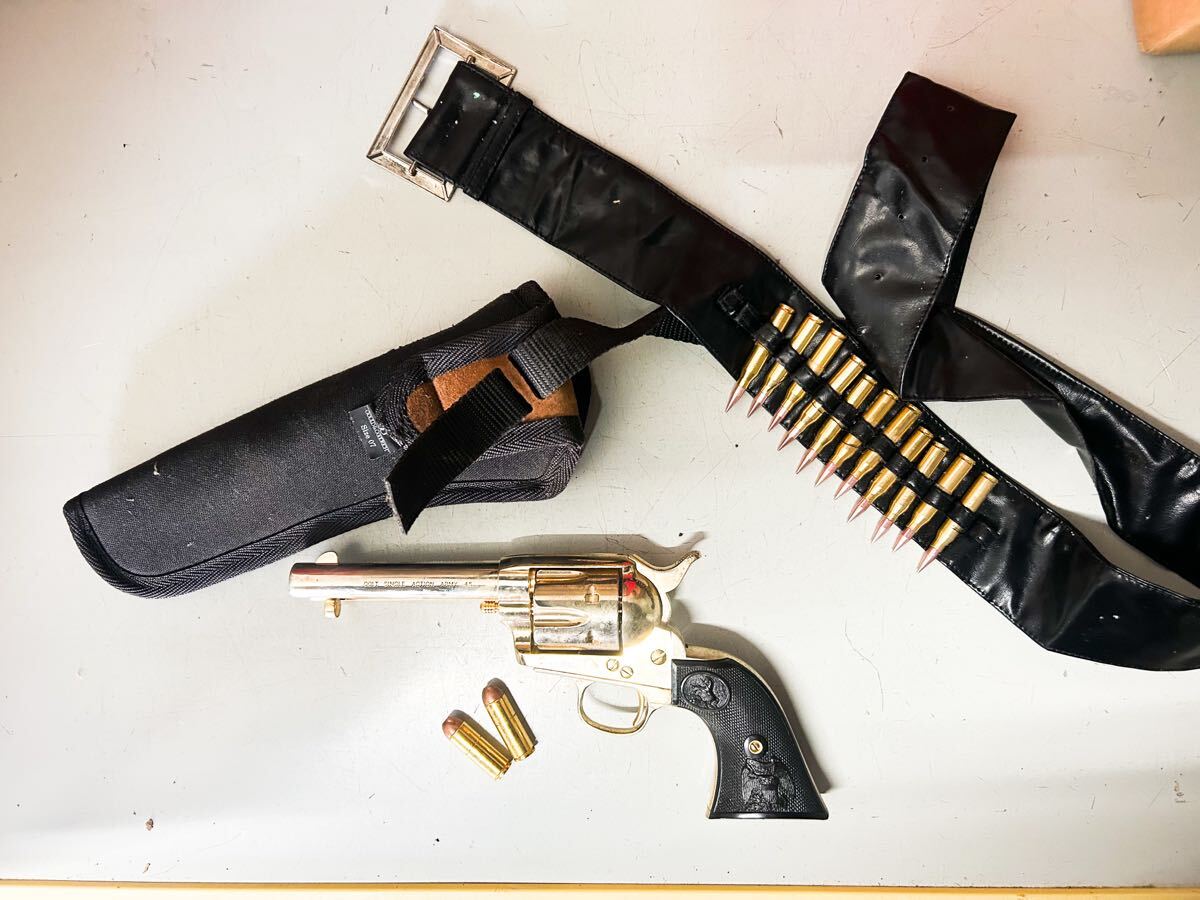 モデルガン COLT SINGLE ACTION ARMY 45 SAA ミリタリー コスプレ拍卖