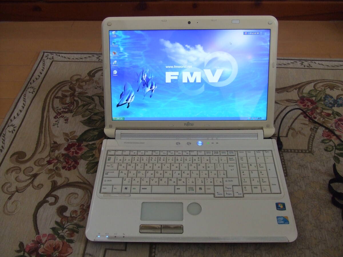 きれい XP 富士通 LIFEBOOK AH55/CNT Core i3 2.53GHz office2007 4GB 320GB Multi拍卖