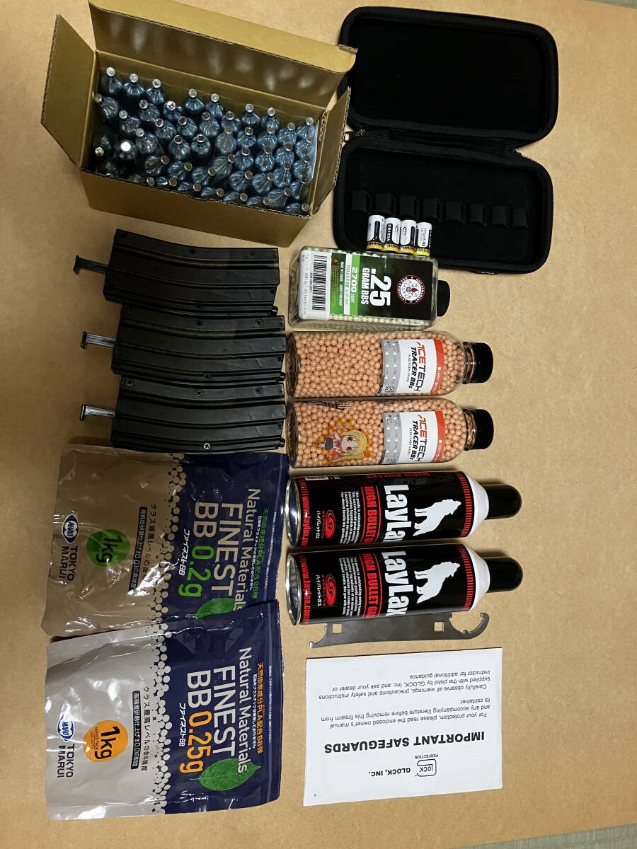 サバゲー用品消耗品 BB弾、ガス等 Glock実物説明書付き拍卖