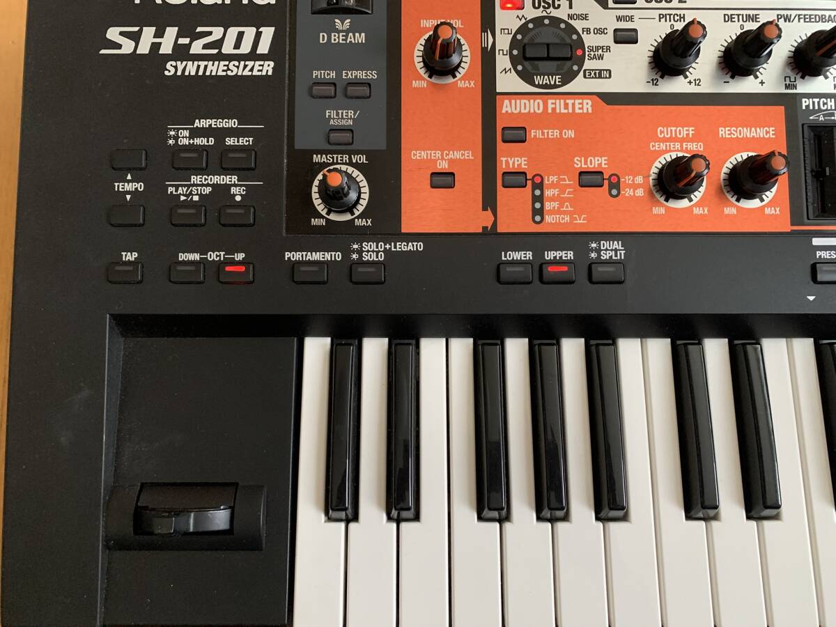 Roland SH-201 シンセサイザー拍卖