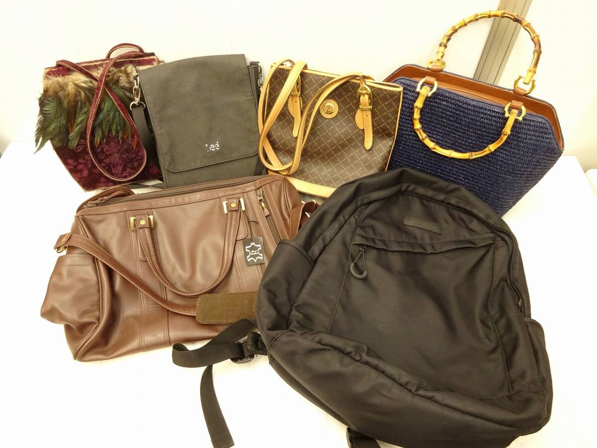 バッグ祭 レディース バッグ 大量おまとめ 6点!! ハンドバッグ バックパック など 皮革風 中古品 傷汚れ劣化有 現状品 長期保管品拍卖