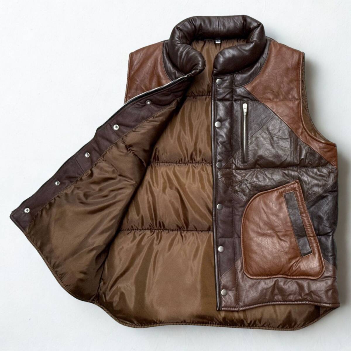 ◆世界に1点◆ XL 本革リッチレザーダウンベスト茶 パッチワーク 牛革100% 秋冬春 中綿Fダウン アウトドア/キャンプ ※条件付送料無料拍卖