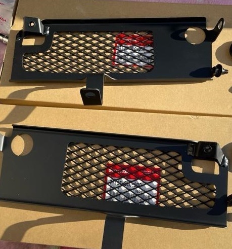 ●新品●ホンダ純正 NSX-R NA1 NA2 ガーニッシュ セット フロントバンパー サイド 左右2個セット HONDA拍卖