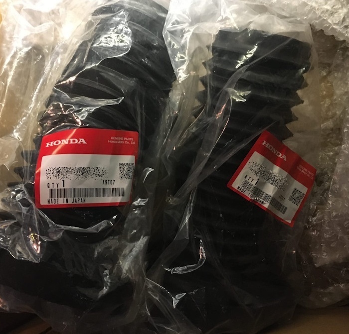 ●新品 未使用●ホンダ純正 シビック FD1 FD2 タイプR フロント ダンパー ダストカバーブーツ 左右 2個セット拍卖