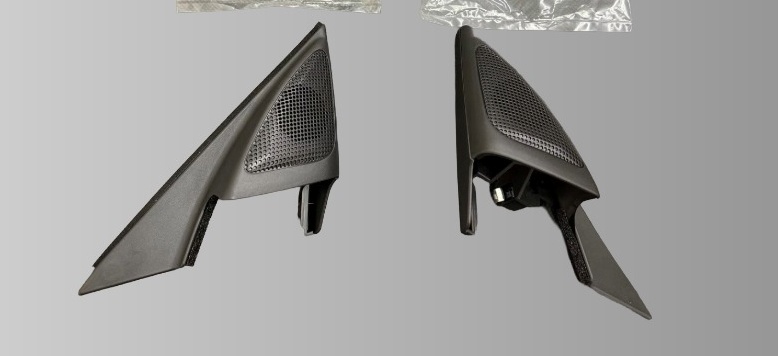 ●新品 未使用●スバル純正部品 SUBARU インプレッサ WRX STi ツイーター用 カバー ガセット ドア 左右セット 拍卖