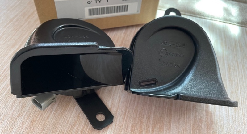 ●新品 未使用●ホンダ純正品 HONDA CIVIC シビック タイプR FL5用 ユーロホーン、デュアルホーン Civic Type R Dual Horn拍卖