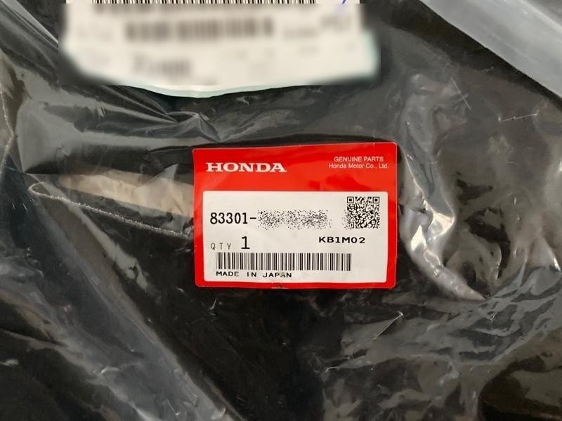 ●新品 未使用●ホンダ純正部品 HONDA S660 JW5 フロアマット カーペット 右側 RH 運転席側 HONDA Genuine拍卖