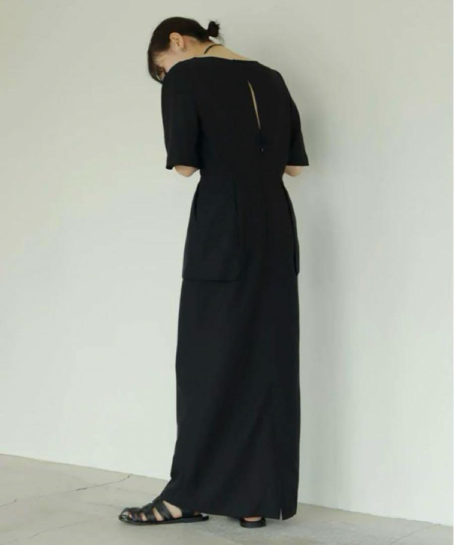 美品hella CAPE SLEEVE DRESS M ブラック拍卖