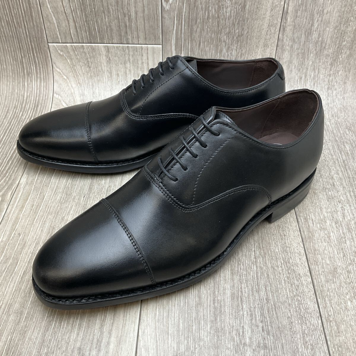 【アウトレット】内羽根ストレートチップ◆ブラック◆サイズ8.5(27.5cm) 紳士革靴 グッドイヤー製法 ビジネスシューズ 牛革 黒 冠婚葬祭拍卖