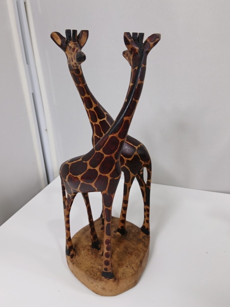 #747 木製 キリン 木彫り オブジェ 置物 アニマル インテリア エチオピア ケニア/和歌山県にて引き取り大歓迎拍卖