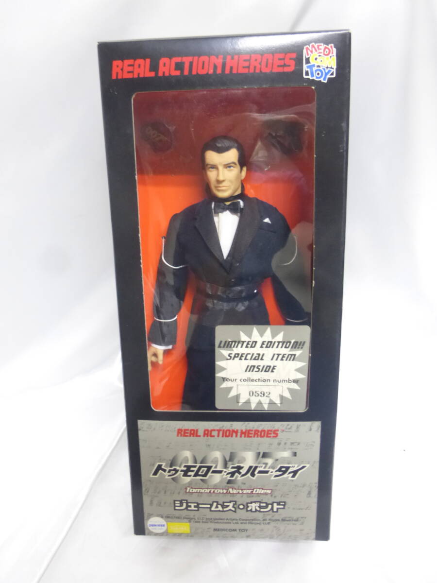 メディコムトイ リアルアクションヒーローズ 映画007 ジェームズ・ボンド トゥモロー・ネバーダイ 未開封美品拍卖