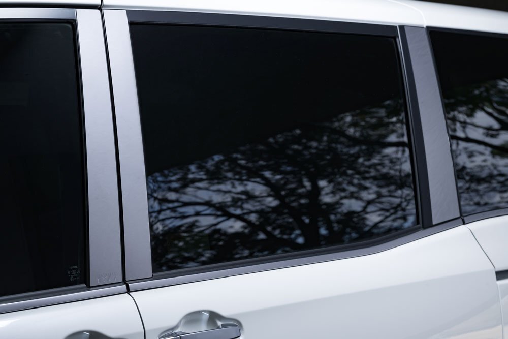 M'z SPEED ステンレスピラーリフレクター ステンレス ノア ZWR80G H29.8~R3.12 ハイブリッドG/X MC後拍卖