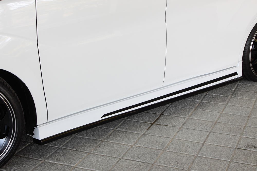 M'z SPEED サイドステップ プレミアムスパークルブラックパール (NH812P) FRP ステップワゴンスパーダ RP3 RP4 H27.4~H29.8 MC前拍卖