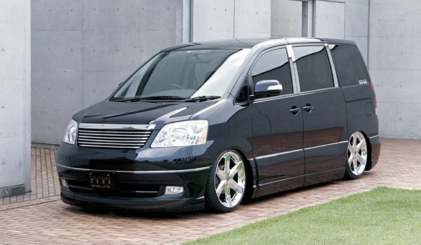 M'z SPEED 4点キット 未塗装 FRP ノア AZR60G AZR65G H16.8~H19.5 MC後拍卖