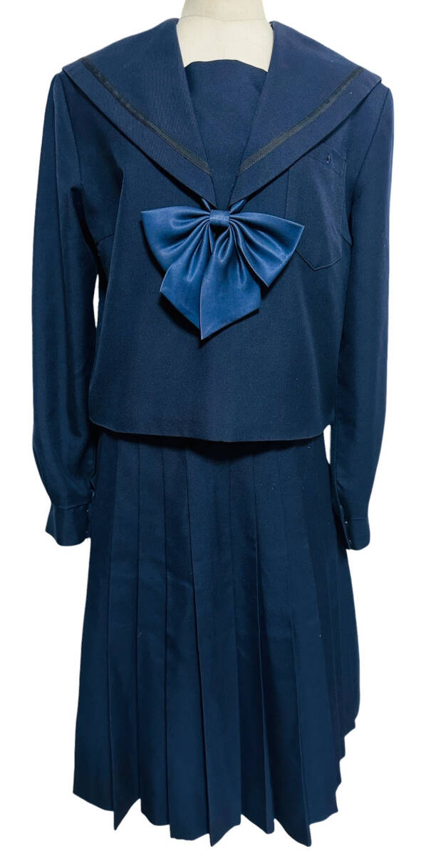 愛知県立熱田高等学校/ 制服 / 卒業生保管品/ 指定品 / セーラー / スカート / リボン //拍卖