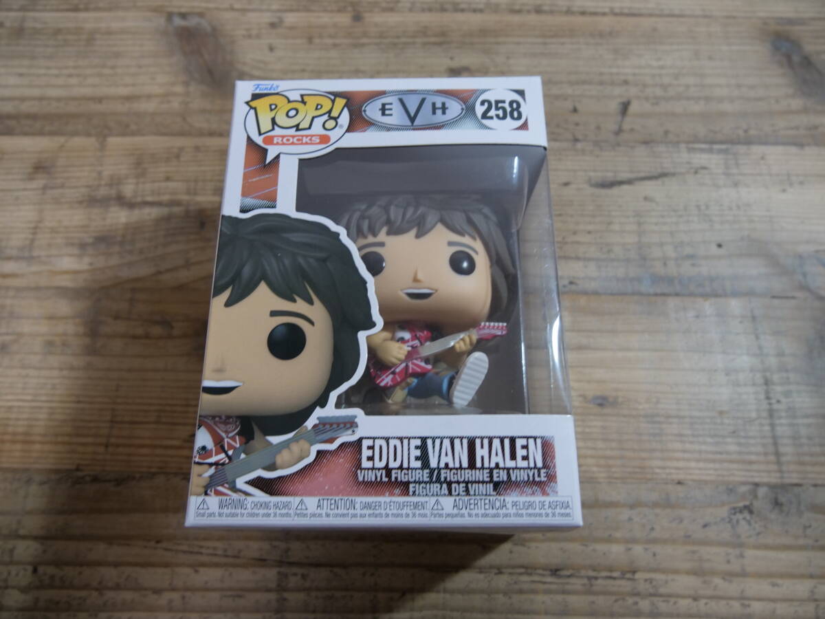 VAN HALEN  ヴァンヘイレン  ミニチュア人形   ムック本   楽譜   まとめて拍卖