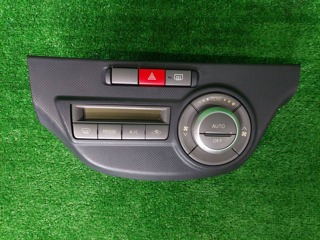 ダイハツタントエグゼカスタムRS① CBA-L455S 純正エアコンパネル 初年度登録:平成22年拍卖