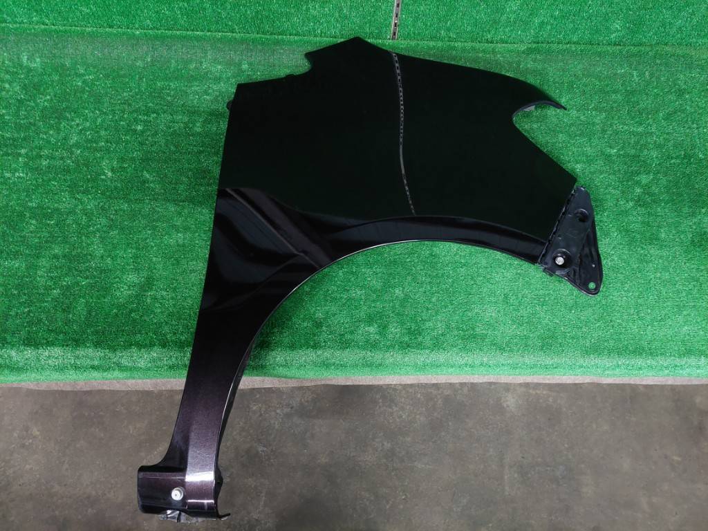 ダイハツタントエグゼカスタムRS① CBA-L455S フロントフェンダー右 カラーNO:X11 初年度登録:平成22年拍卖