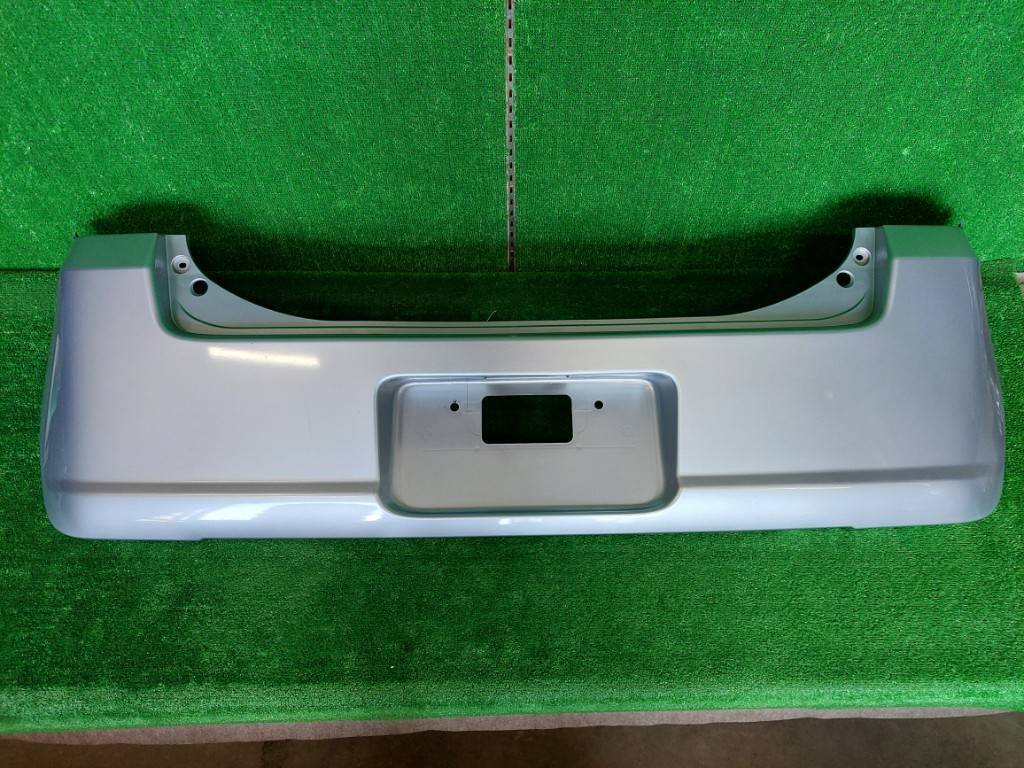 ダイハツムーヴコンテ DBA-L575S リアバンパー カラーNO:S28 初年度登録:平成22年拍卖