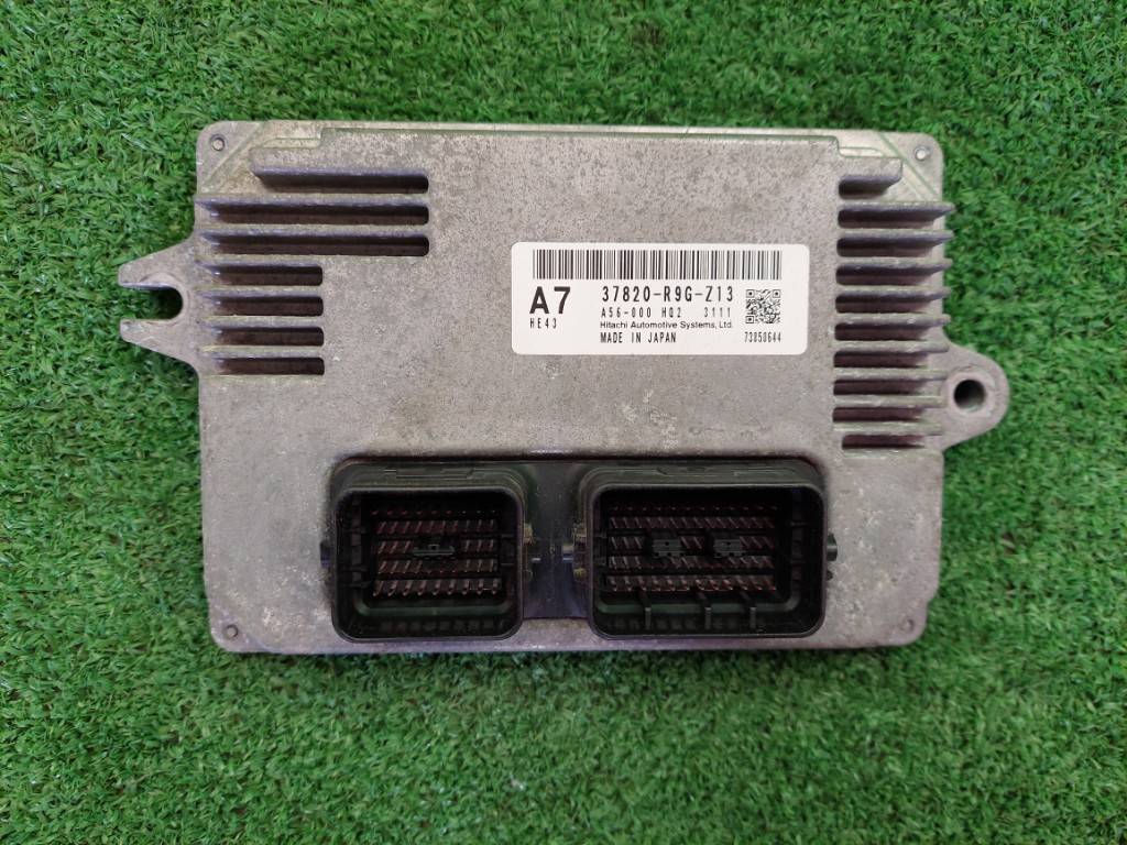 ホンダN-BOX① DBA-JF1 エンジンコンピューター37820-R9G-Z13 初年度登録:平成25年2月拍卖