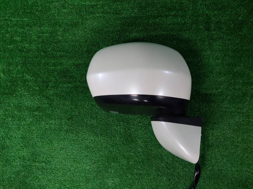 ホンダN-BOX② DBA-JF1 JF2 ドアミラー運転席(動作確認済)NH624P 9ピン 初年度登録:平成24年拍卖