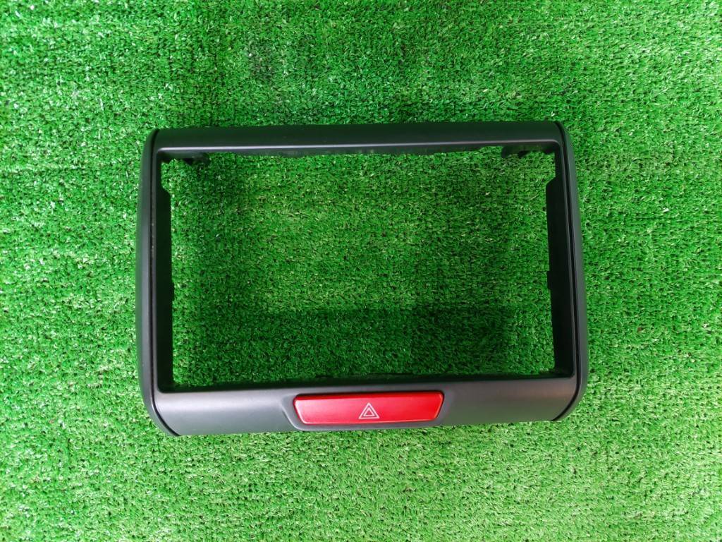 ホンダN-BOX② DBA-JF2 オーディオパネル 初年度登録:平成24年拍卖