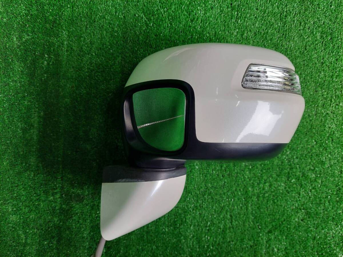 ホンダN‐BOX① DBA-JF1 ドアミラー助手席(動作確認済)カラーNO:NH624P 9ピン 初年度登録:平成25年2月拍卖