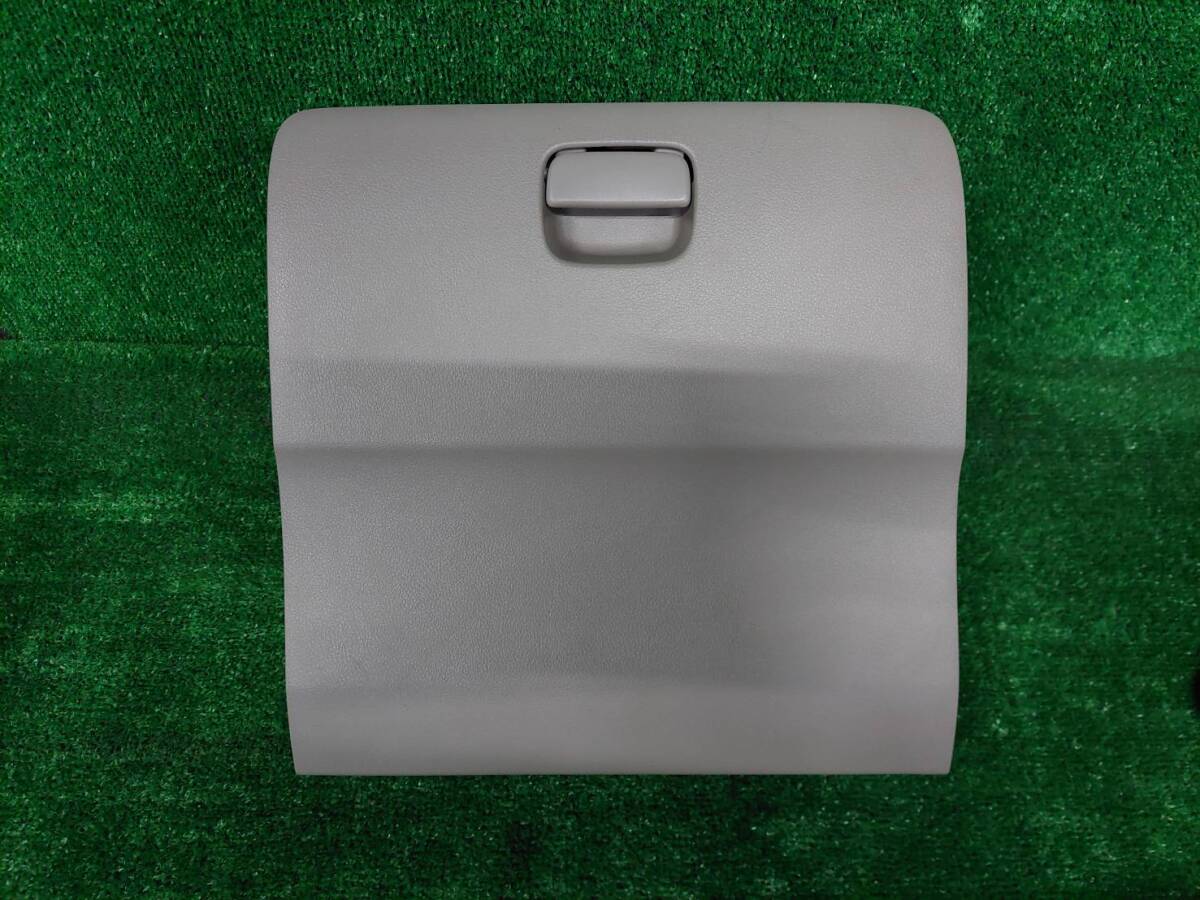 ホンダN-BOX① DBA-JF1 グローブボックス 初年度登録:平成25年2月拍卖