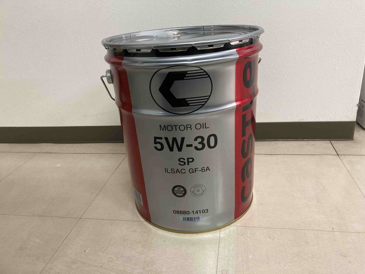キャッスル エンジンオイル SP 5W30 20L 08880-14103拍卖