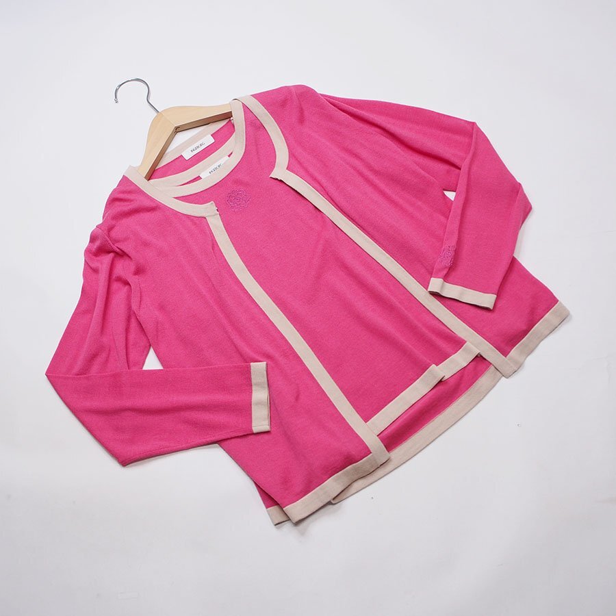 【送料無料】インゲボルグ ビビットピンク カメリア刺繍 ノースリーブニット+カーディガンセット アンサンブル/サイズ11号/K2A31拍卖