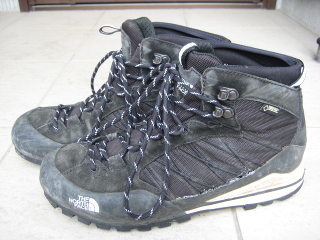 ザノースフェイス トレッキングシューズ 28cmブラック ハイカット US10 登山靴 ブーツ ハイキング 富士山 THE NORTH FACE拍卖