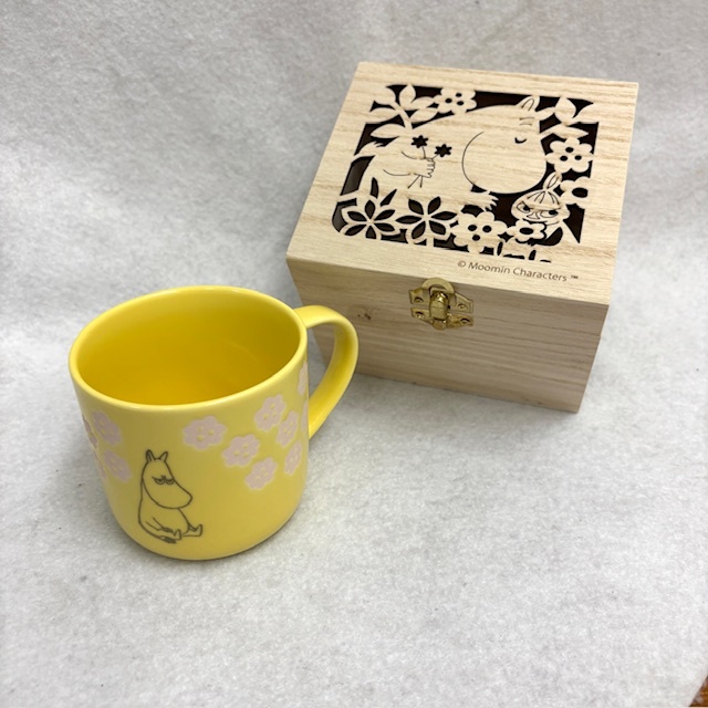 ~新品未使用~ ムーミン マグカップ イエロー拍卖