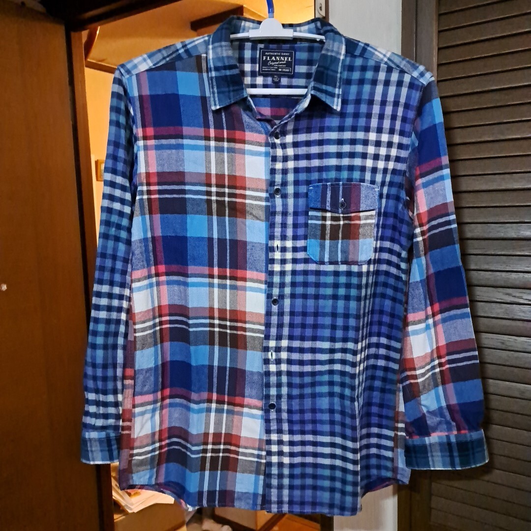 ユニクロUNIQLOクレイジーパターンフランネルシャツ/ブルー系サイズ=XL/着用回数少ない美品拍卖