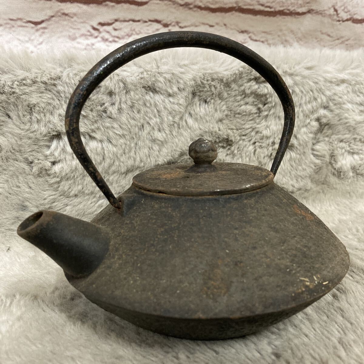 南部鉄器 雅泉 急須 茶道具 伝統工芸 アンティーク レトロ 古民具 茶器 岩手県 鉄瓶 工芸 美術品 インテリア コレクション 錆あり MZ10272拍卖