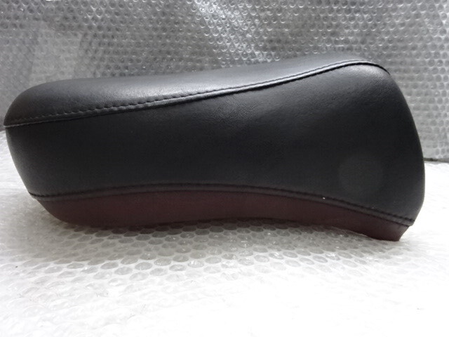 H-D純正 FLSTS ヘリテイジ スプリンガー 95周年 バーガンディートリム パッセンジャー ピリオン シート 検 ハーレー ソフテイル エボ 拍卖