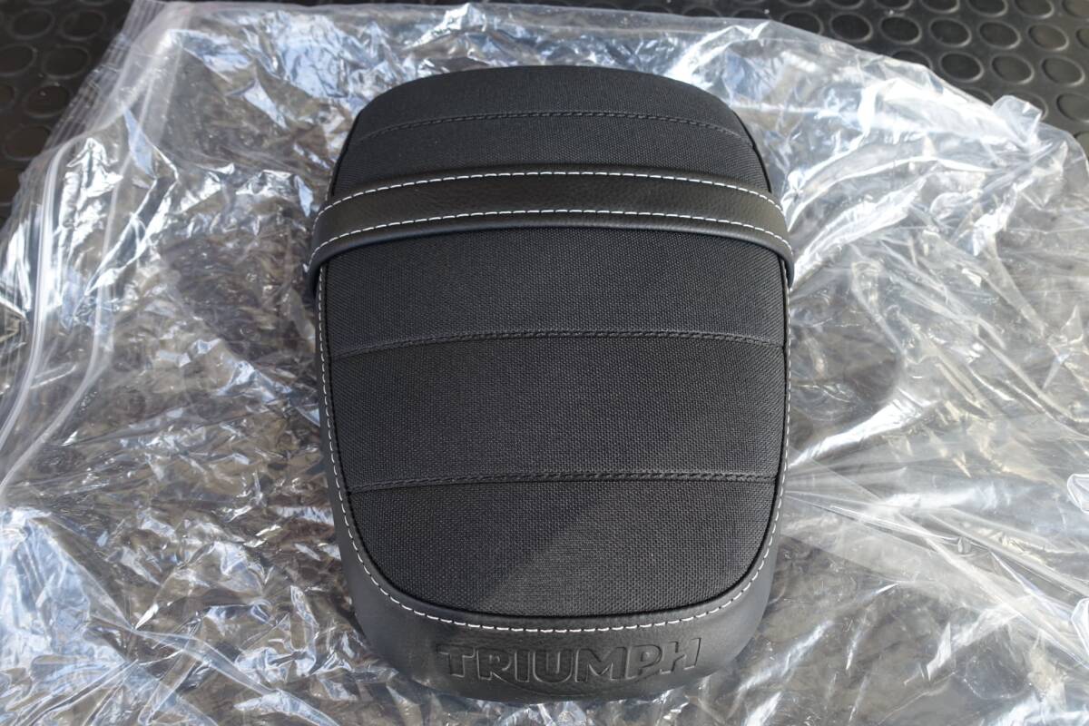 トライアンフ ストリートスクランブラー タンデムシート拍卖