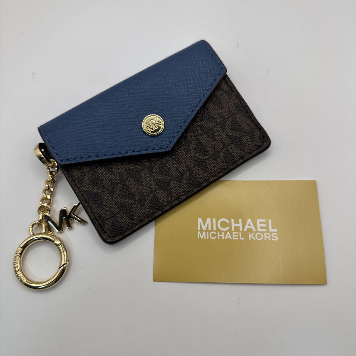 ★送料無料★新品★MICHAEL KORS(マイケルコース )/カードケース/定期入れ/パスケース/キーホルダー付き/モノグラム/ブルー/35F0GW9D1B拍卖