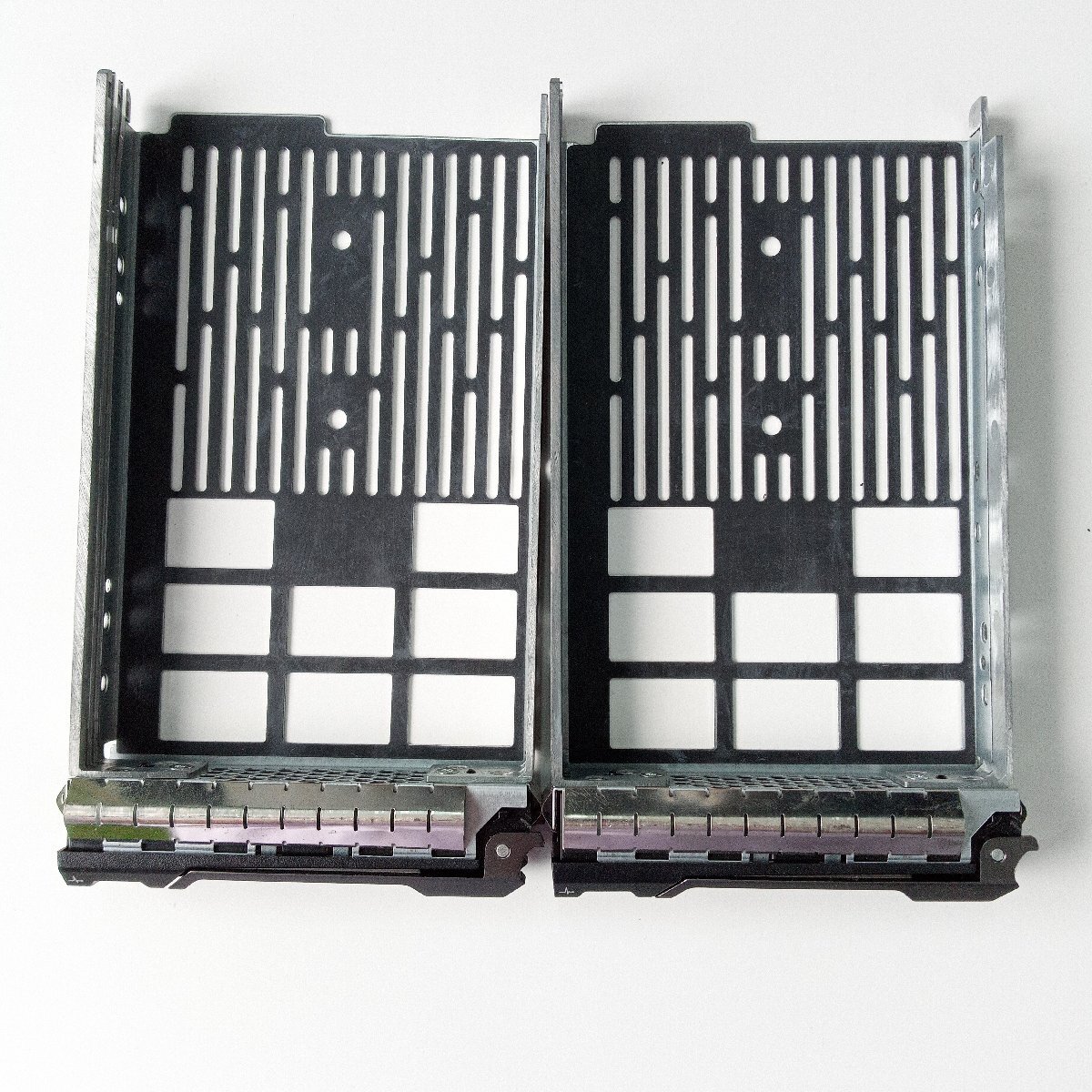 Dell PowerEdge用3.5インチHDDキャディトレイ(0X968D) 2個セット◆ 中古品 ◆ Q00060拍卖