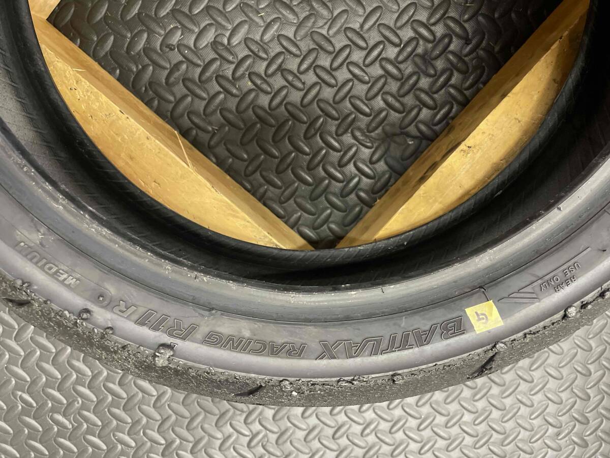 BS ブリヂストン バトラックス R11 (R) ミディアム 160/60/17 中古-2拍卖