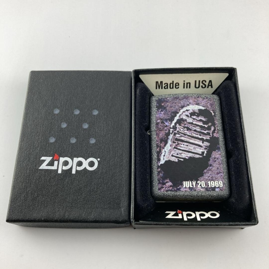 Zippo ジッポー 2014年製 着火確認済 足跡 ケース付 オイルライター拍卖